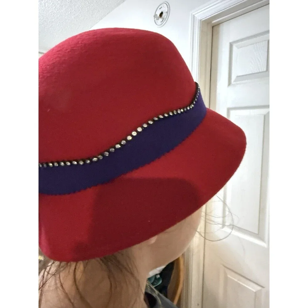 Vintage Red Felt Cloche Hat Womens Navy Ribbon Studded Bow Winter Retro